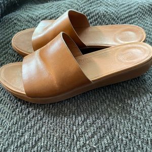 Fit Flops Ladies Tan Slides
